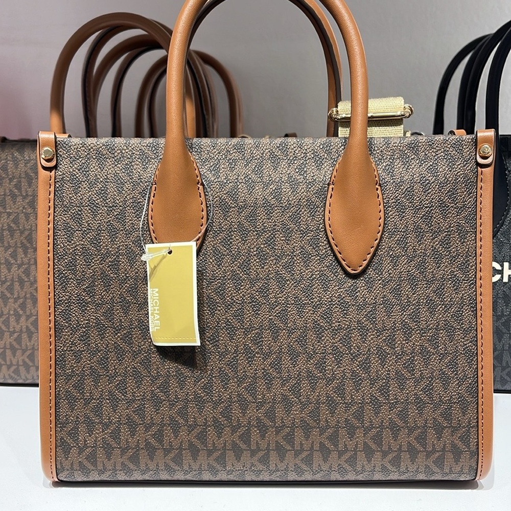 Michael Kors Mirella Small Signature Logo Crossbody Bag
Brown 
NWT - Picture 14 of 16